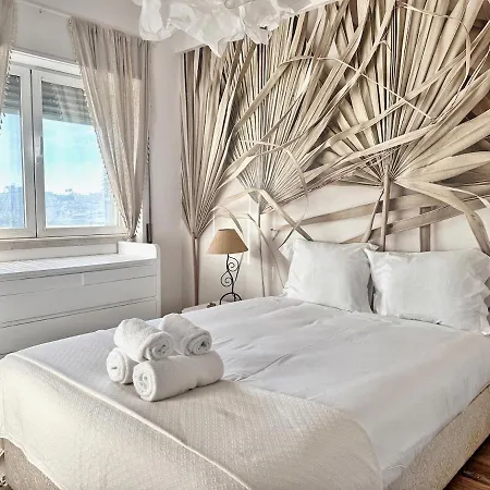 Апартаменты Benfica Design & Sky Views By Homeful Homes *