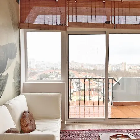 Διαμέρισμα Benfica Design & Sky Views By Homeful Homes *